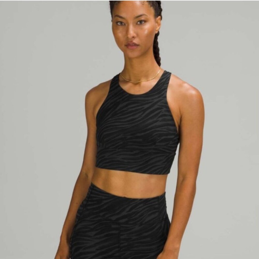Lululemon Wunder Train Longline Le‎ Tigre Sports Bra Size 4 Animal Print Sporty